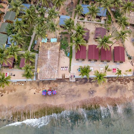Vista Praia Beach Resort Anjuna Eksteriør billede