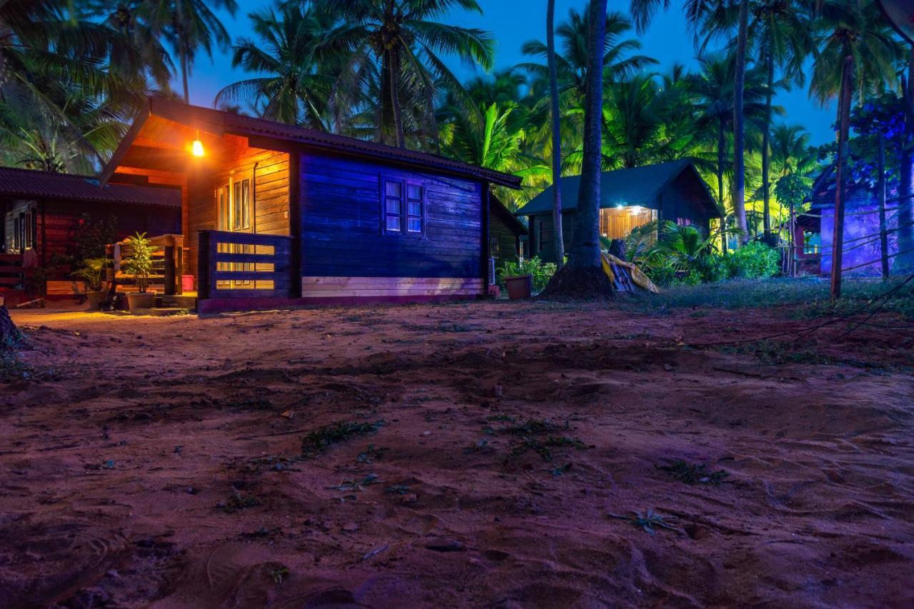 Vista Praia Beach Resort Anjuna Eksteriør billede