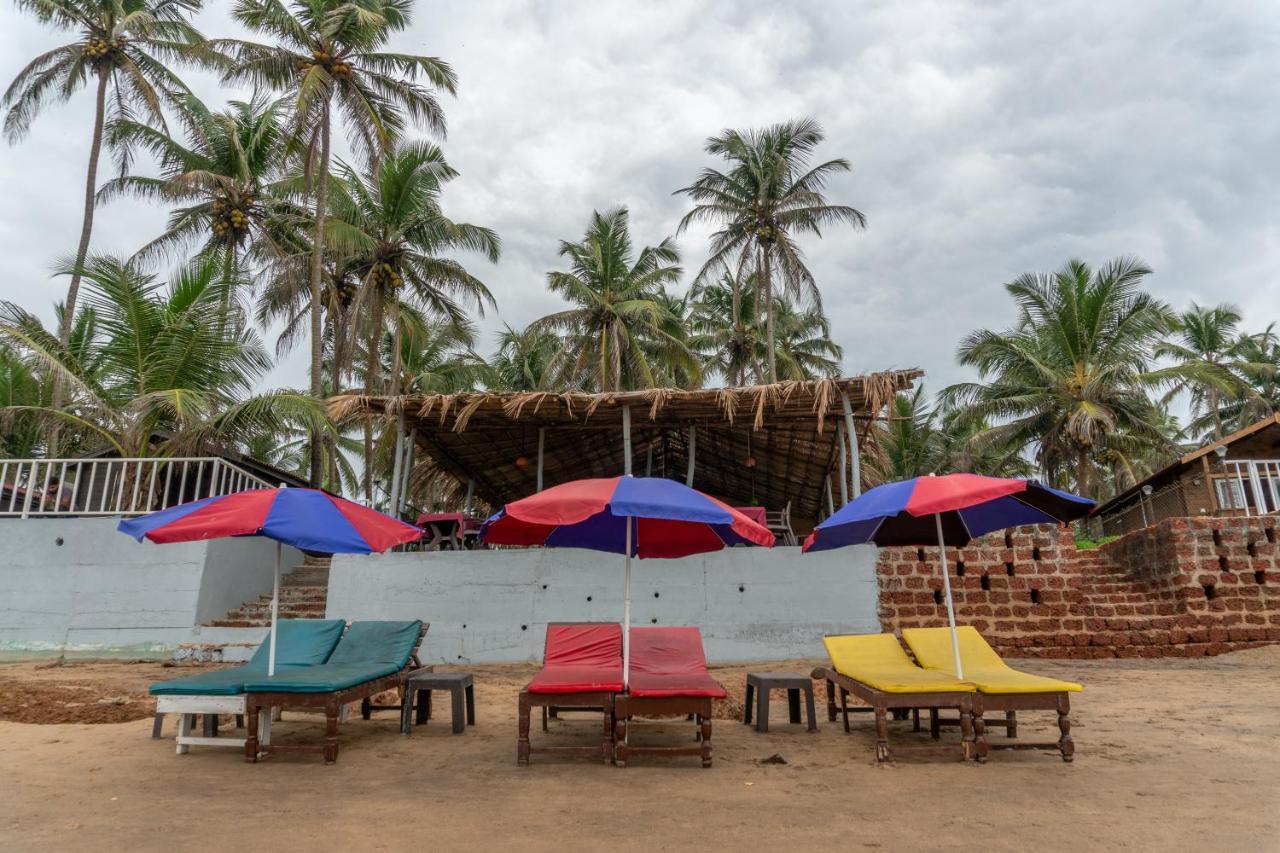 Vista Praia Beach Resort Anjuna Eksteriør billede