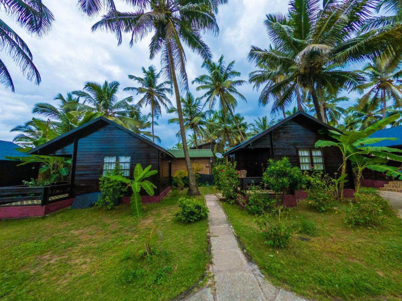 Vista Praia Beach Resort Anjuna Eksteriør billede