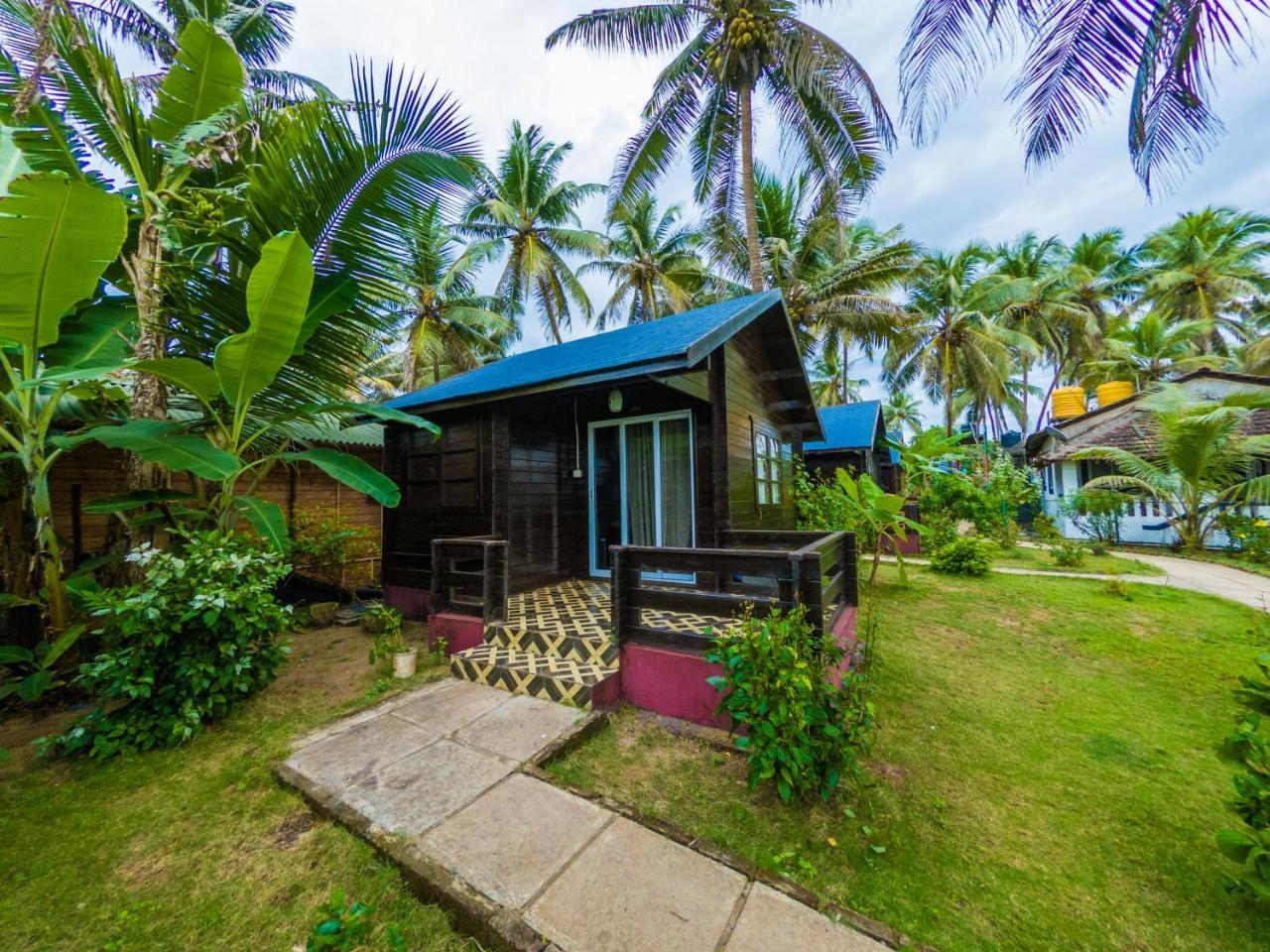 Vista Praia Beach Resort Anjuna Eksteriør billede