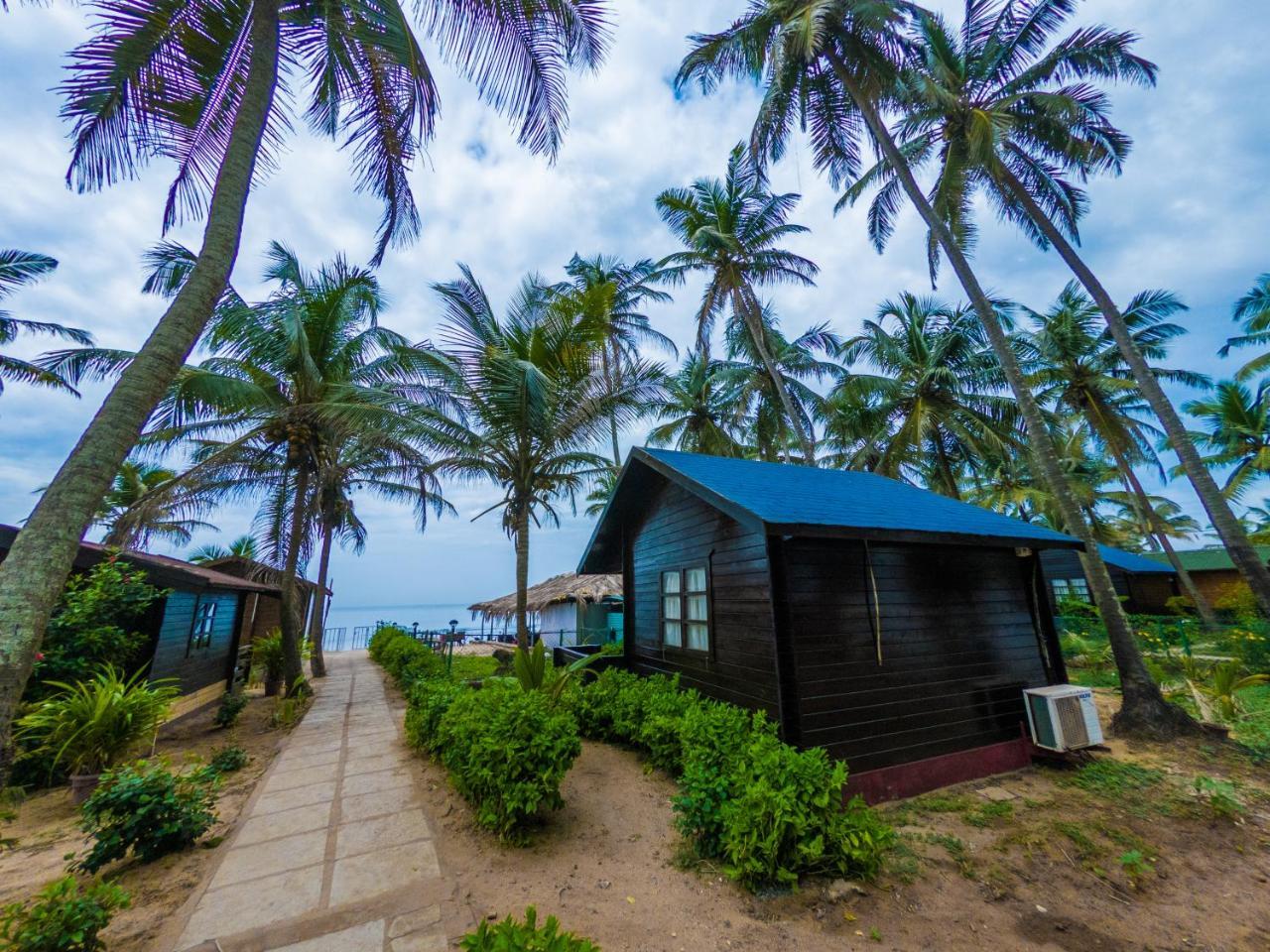 Vista Praia Beach Resort Anjuna Eksteriør billede
