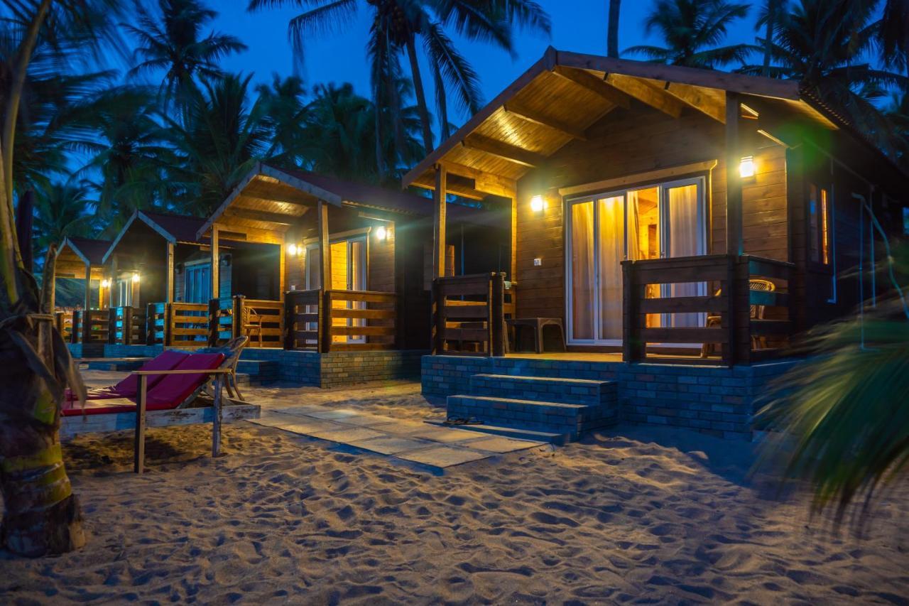 Vista Praia Beach Resort Anjuna Eksteriør billede