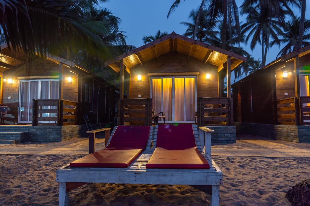 Vista Praia Beach Resort Anjuna Eksteriør billede