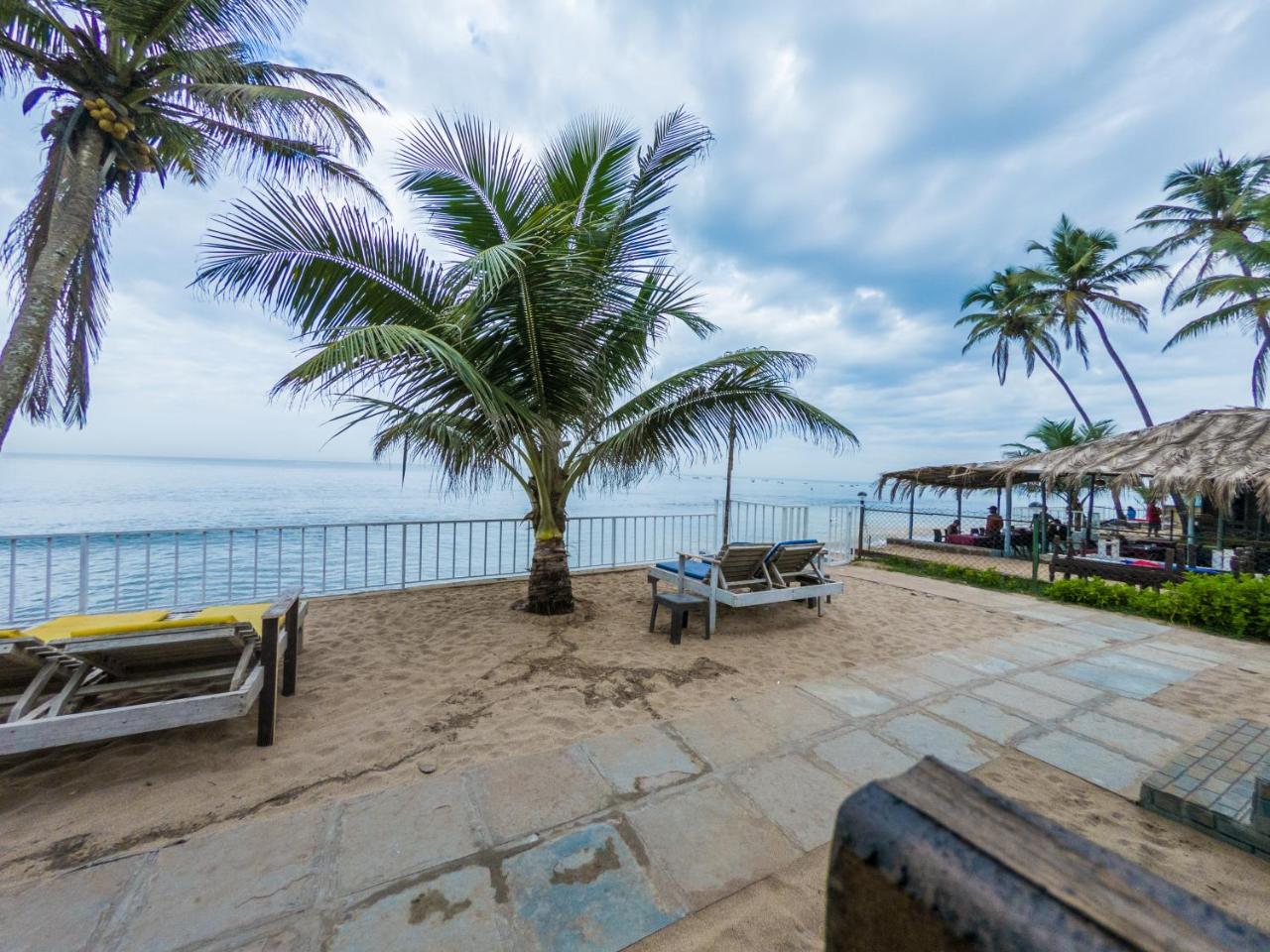 Vista Praia Beach Resort Anjuna Eksteriør billede